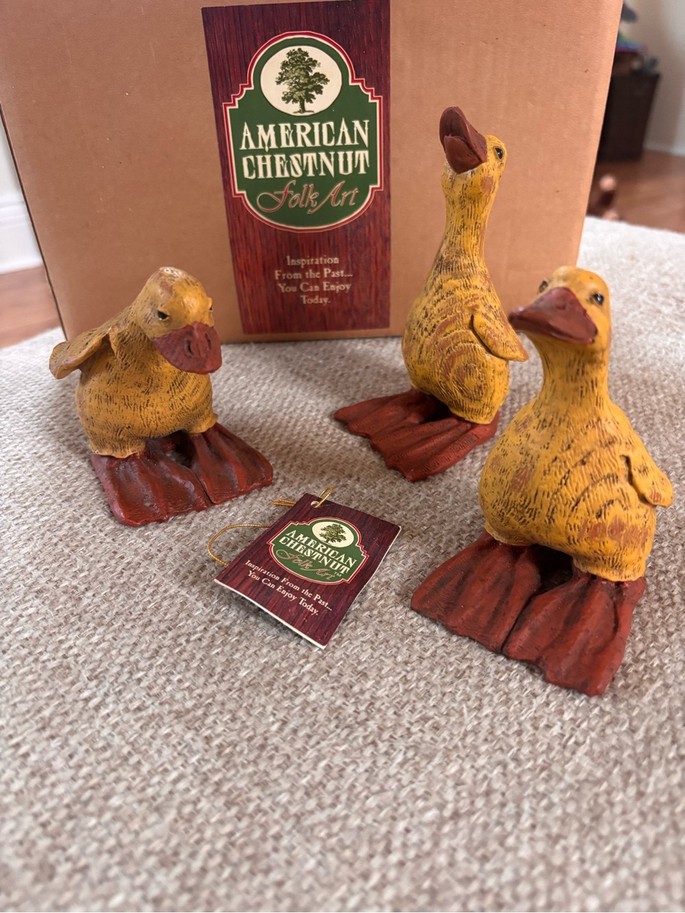 American Chestnut Folk Art AM1216 Set of 3 Ducklings- Puddles, Dinky, & Webster
